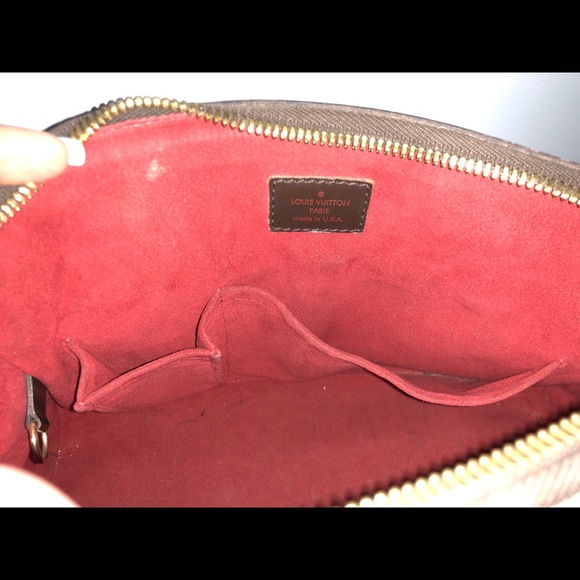 Authentic LV Damier Ebne Trevi PM Bag - Picture 7 of 8